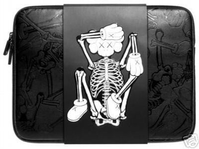 originalfake PORTER パスポートケース 黒 KAWS Porter x Kaws Gallery 1950 OriginalFake Messenger Bag | eBay